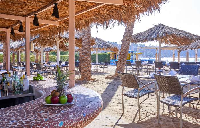 Beach bar