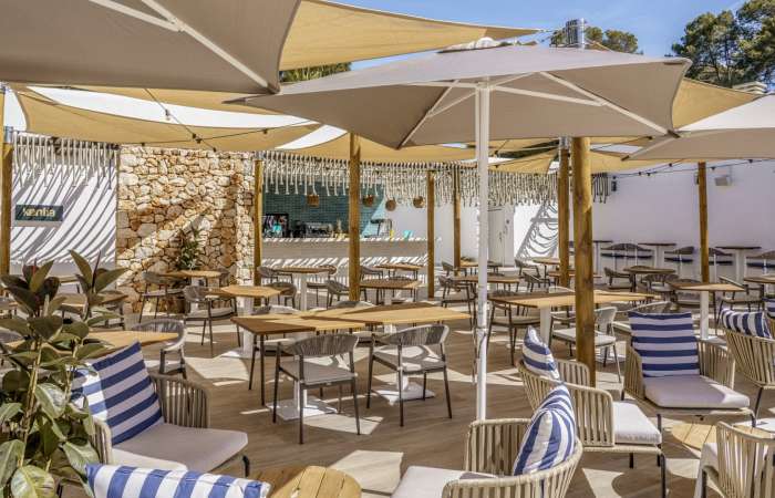Poolbar 