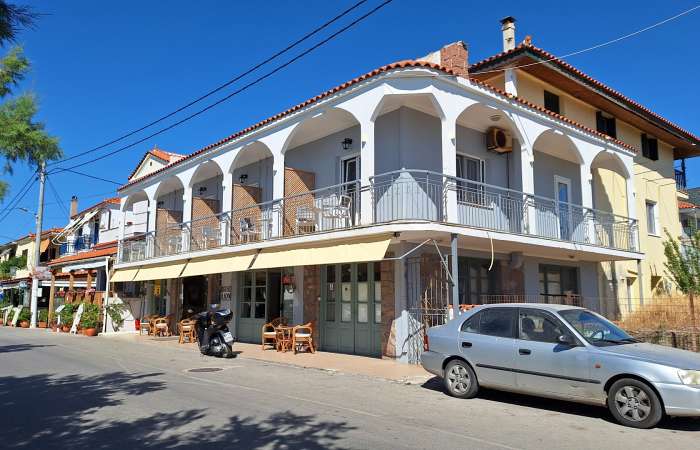 Ilion Hotel 