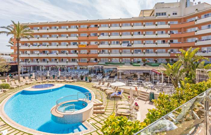 Ferre Janeiro pool område 