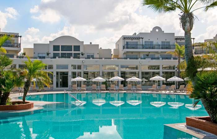 Poolomrpde 