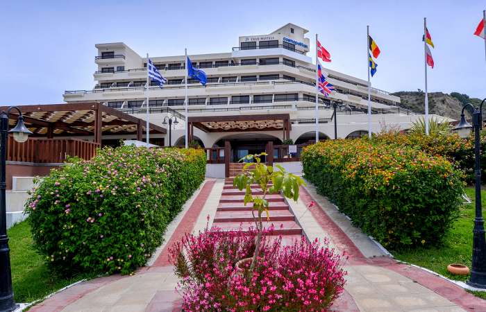 Sol by Melia Cosmopolitan Hotel indgang