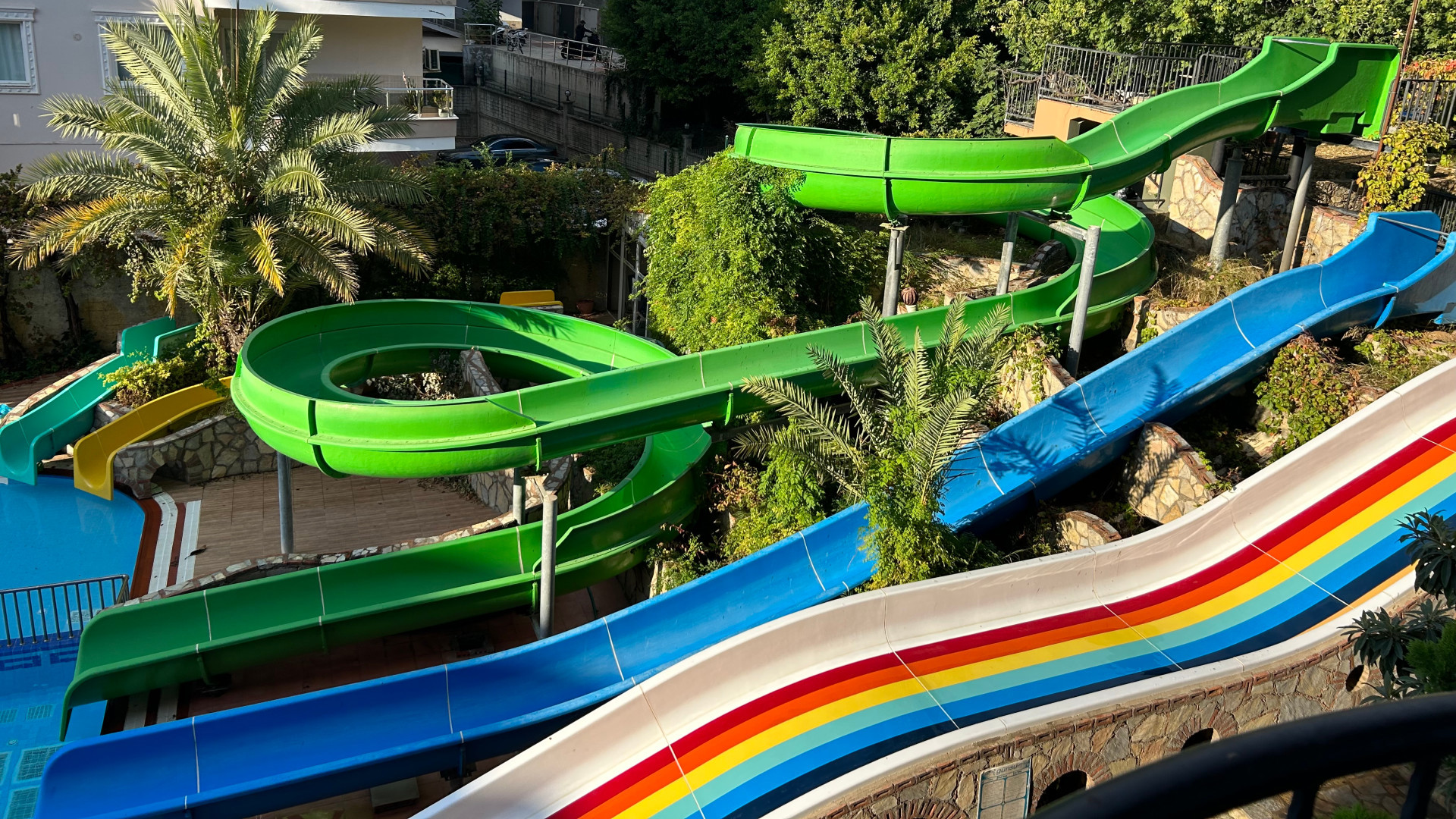 Sunpark Garden slide 4